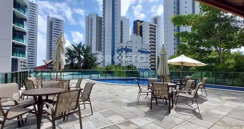 Apartamento com 4 quartos sendo 1 suite e varanda em excelente localização - boa viagem