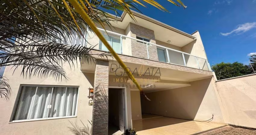 Casa com 4 dormitórios à venda, 326 m² por R$ 920.000,00 - Rezende - Varginha/MG