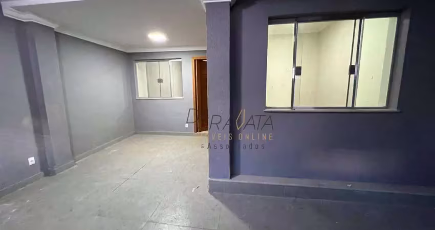 Casa com 4 dormitórios à venda, 228 m² por R$ 950.000,00 - Centro - Varginha/MG