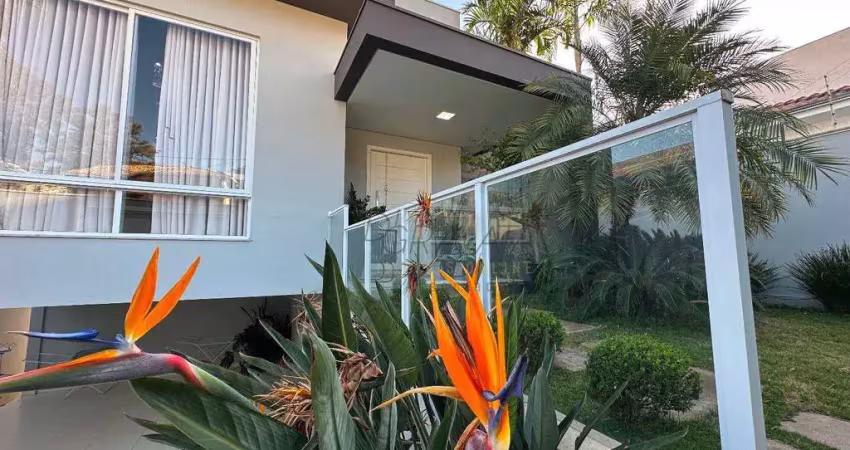 Casa com 3 dormitórios à venda, 284 m² por r$ 1.790.000,00 - campos elíseos - varginha/mg
