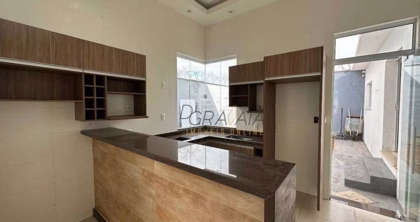 Casa com 3 dormitórios à venda, 121 m² por R$ 390.000,00 - Residencial Vale Das Palmeiras - Varginha/MG