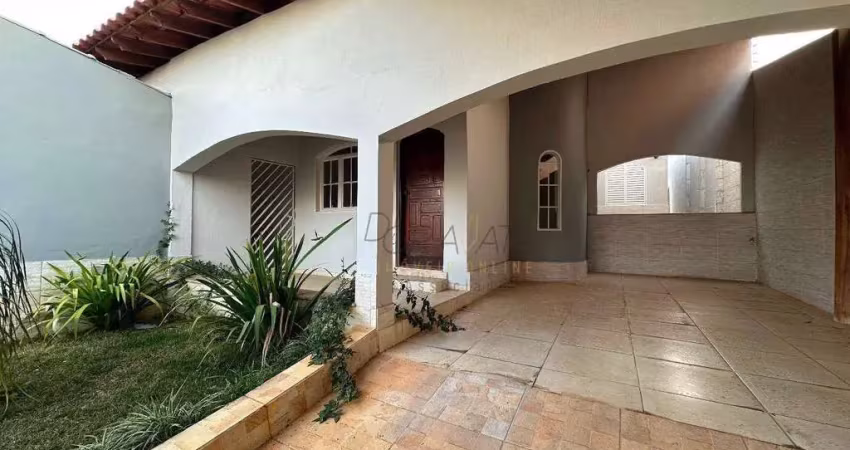 Casa com 3 dormitórios à venda, 288 m² por r$ 740.000,00 - rezende - varginha/mg