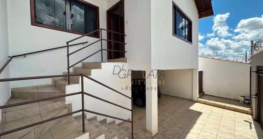 Casa com 3 dormitórios à venda, 158 m² por R$ 900.000,00 - Parque Boa Vista - Varginha/MG