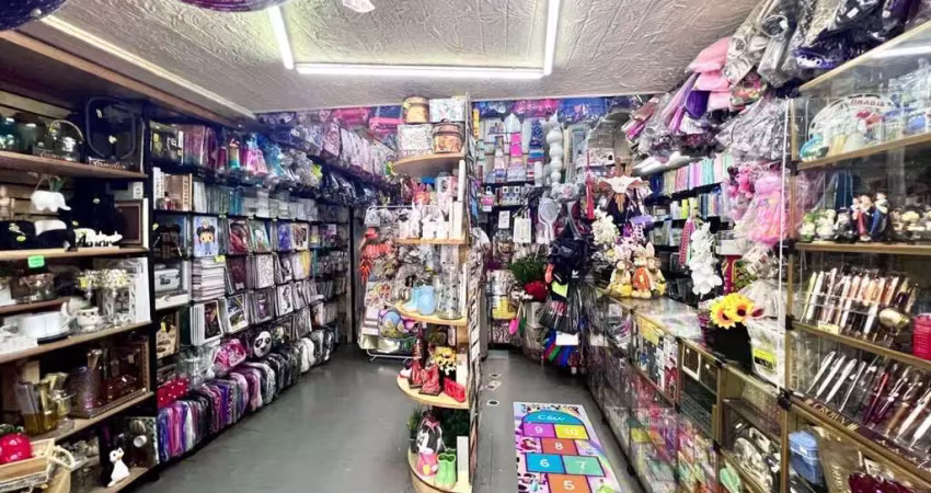 Sala comercial à venda na Avenida Geremário Dantas, Tanque, Rio de Janeiro