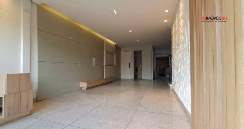 Cobertura duplex com área total de 328m², acabamento diferenciado, 03 suítes, 04 salas, 05 vagas de garagem, lazer completo, no Santo Antônio