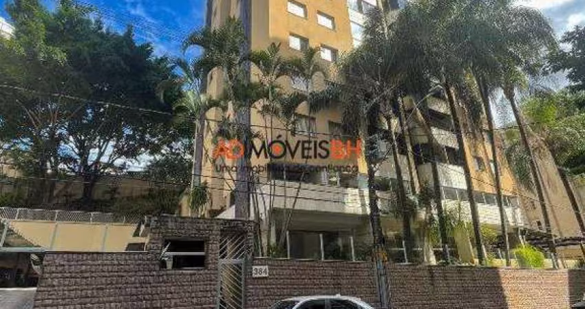 Cobertura reformada com área total de 171m², com 03 quartos, 01 suíte, 02 vagas de garagem, prédio com lazer completo, no Santo Antônio
