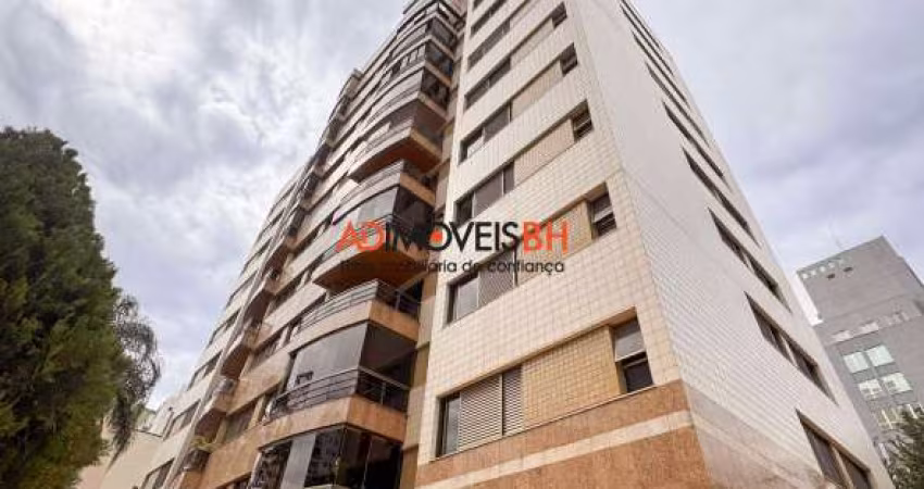 Apartamento com área de 180m², 04 quartos, 02 suítes, 02 vagas, prédio com lazer, no Gutierrez