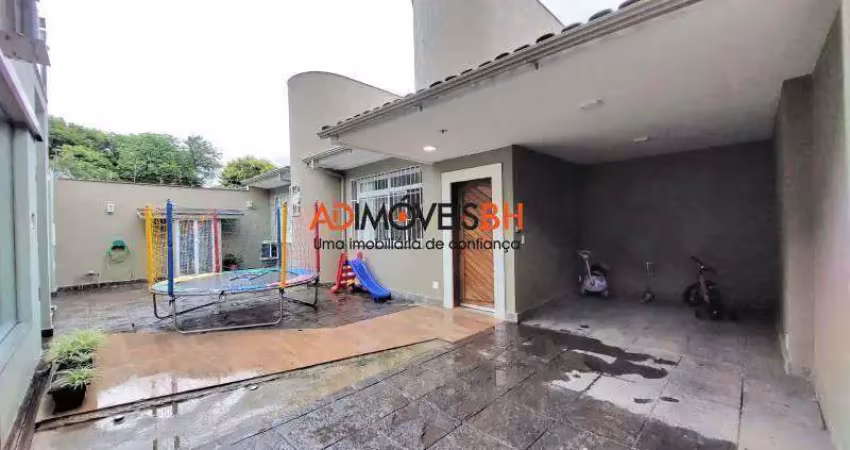 Casa duplex de aproximadamente 362m² à venda – 5 quartos, 4 suítes e 3 vagas – sion.