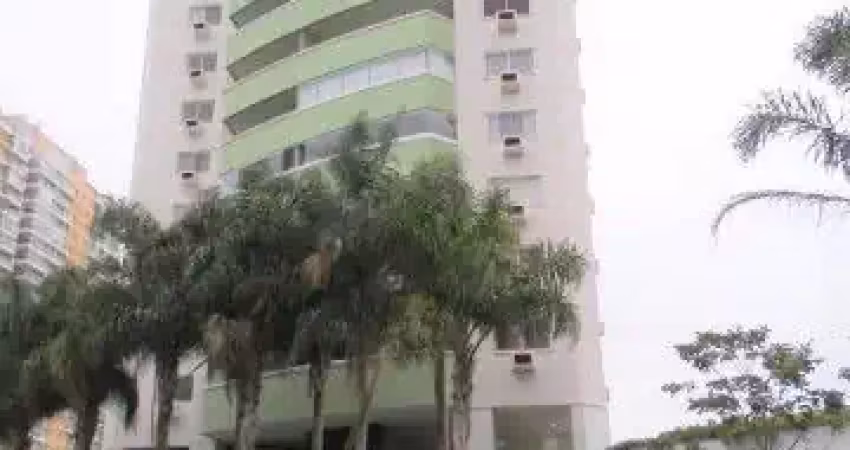 Excelente apartamento: 91m², dois quartos (sendo 1 suíte), sala, varanda, cozinha e dependência de empregada completa.   condomínio com infraestrutura de lazer com piscina, brinquedoteca, salão de fes