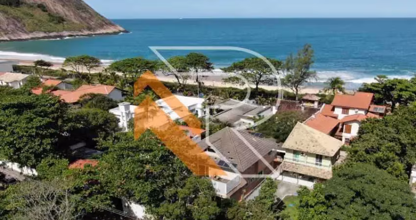 Casa com 4 quartos à venda na Rua das Rosas, Itacoatiara, Niterói