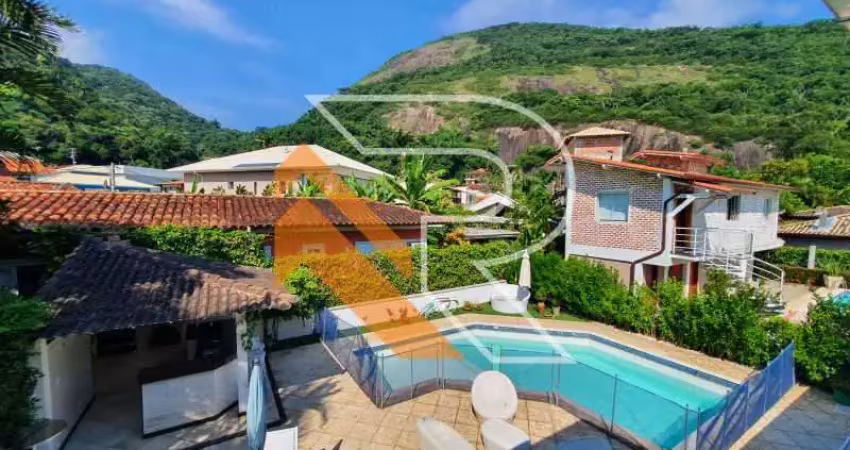 Casa em condomínio fechado com 4 quartos à venda na Estrada de Itacoatiara, Itacoatiara, Niterói