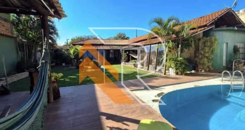 Casa com 3 quartos à venda na Rua Dezessete, Camboinhas, Niterói