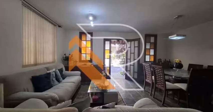 Casa em condomínio fechado com 3 quartos à venda na Rua Altamir Lima Souza de Jesus, Itaipu, Niterói