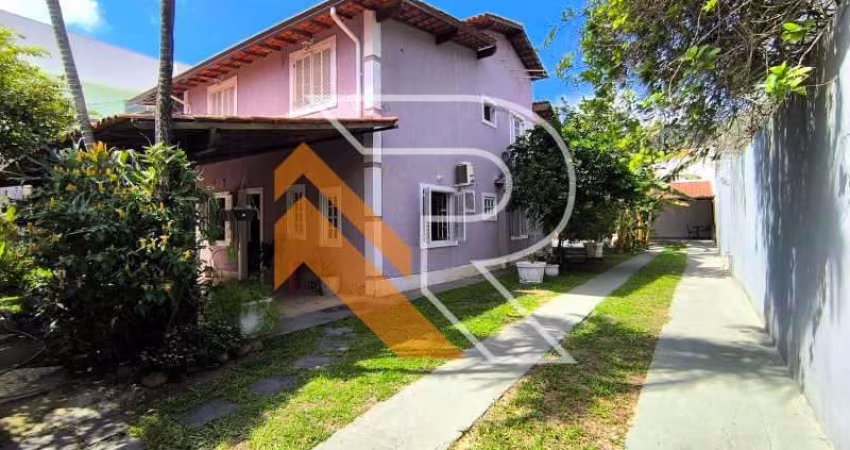 Casa com 5 quartos para alugar na Rua Três, Engenho do Mato, Niterói