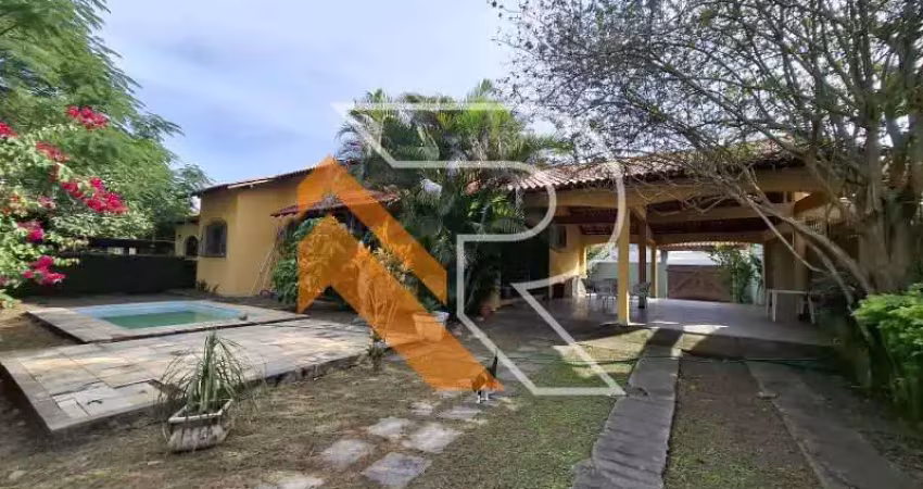 Casa com 3 quartos à venda na Rua Maria Tanure Amora, Itaipu, Niterói