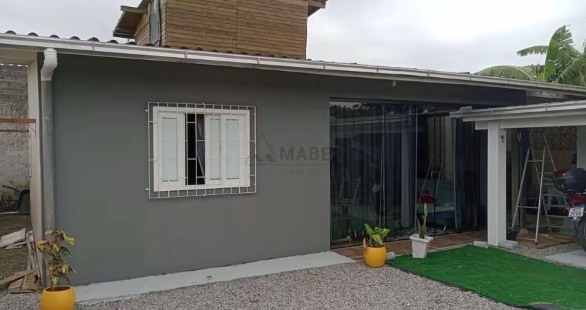 Casa 2 quartos no barirro Araçatuba em Imbituba-SC