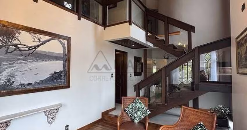Casa 3 dormitórios sendo 1 suite master GaropabaSC