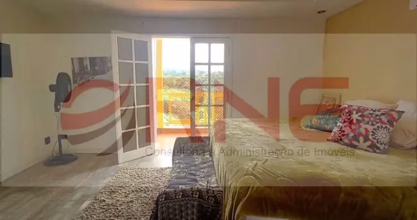 Vendendo  casa de luxo em condomínio fechado na serra da cantareira