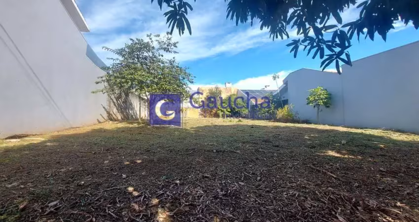 Terreno em condomínio fechado à venda no Parque Verde, Cascavel 
