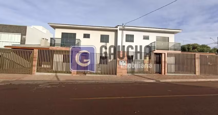Sobrado à venda no bairro pioneiros catarinenses - cascavel/pr