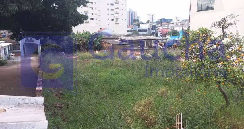 Terreno à venda no Centro, Cascavel 