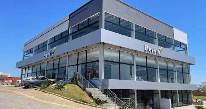 Sala Comercial de 130m² no Alphaville – Localização Estratégica para o Seu Negócio