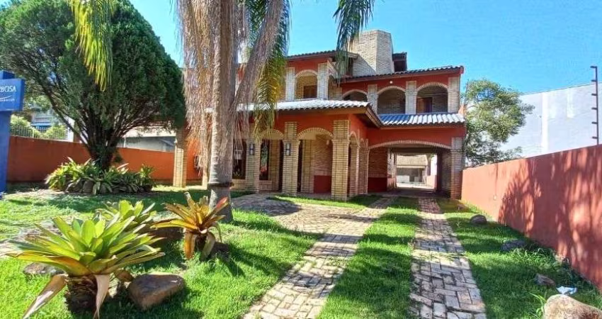 Casa Espaçosa com 3 Dormitórios, Suíte e Sacada: Conforto para Sua Família!