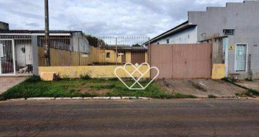 Casa com Amplo Terreno em Localização Privilegiada no Bairro São Vicente