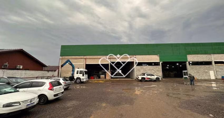 Pavilhão Comercial de 1000m² para Locação: Espaço Ideal para Seu Negócio!