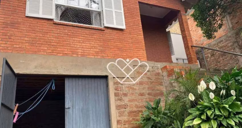Casa ampla no bom sucesso com lareira e 2 imóveis no pátio – oportunidade imperdível