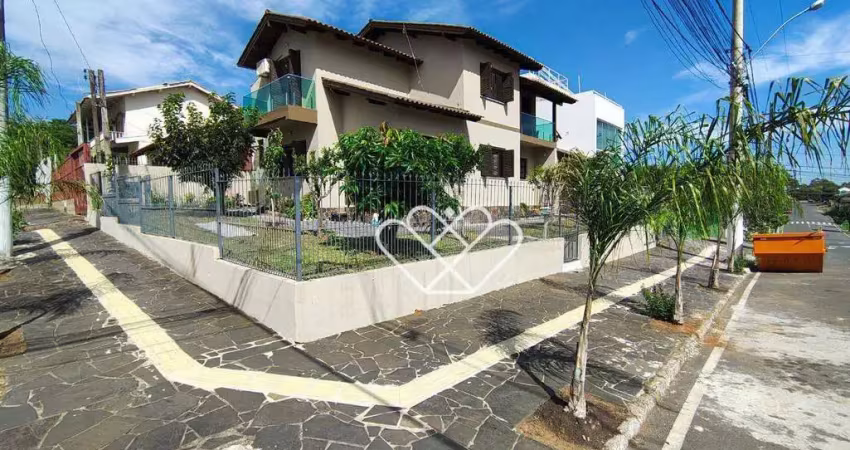 Casa espacosa com 5 dormitórios, suíte e quintal - o lar ideal para sua família