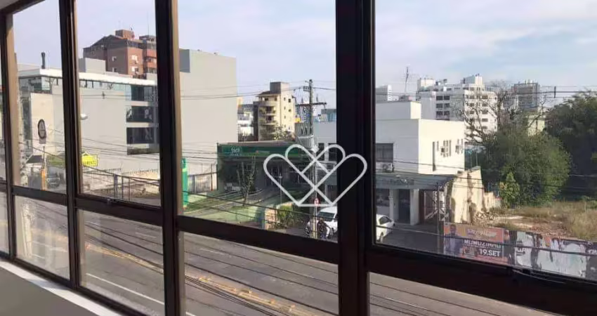 Sala comercial com cozinha e 2 banheiros: o espaço ideal para seu negócio