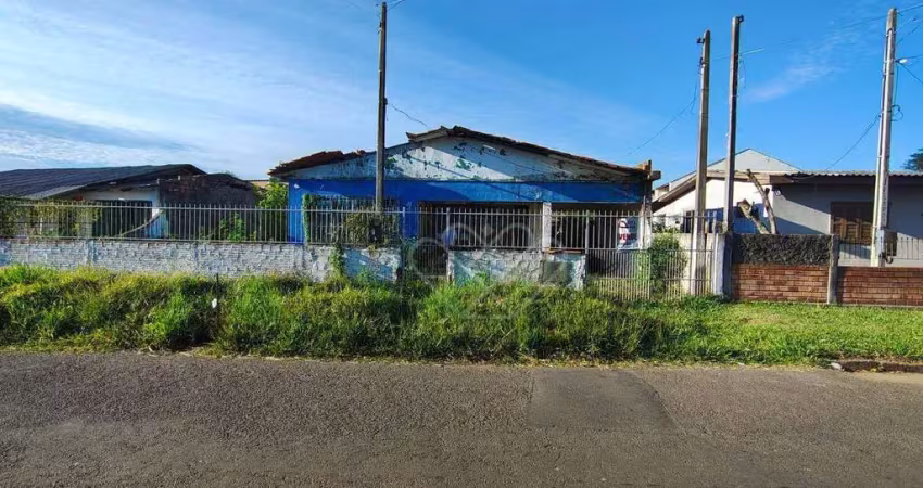 Casa com amplo terreno e área gourmet em excelente localização