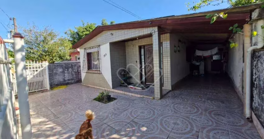 Casa ampla à venda no parque florido com pátio privativo e excelente infraestrutura