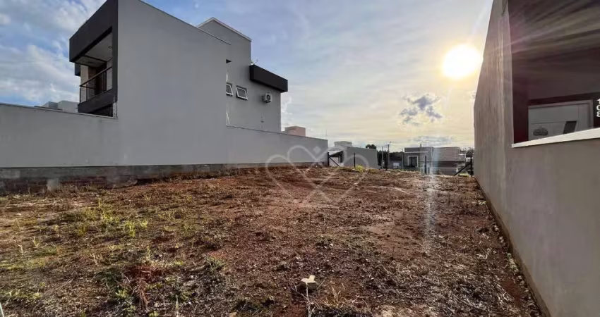 Terreno amplo à venda no parque dos anjos – localização privilegiada