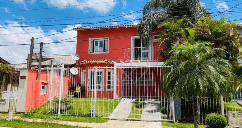 Casa espaçosa com piscina e espaço gourmet no bairro paradiso