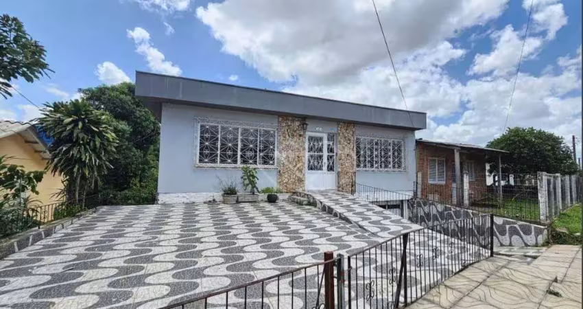 Casa com piscina e suíte disponível para venda ou locação no centro de gravataí