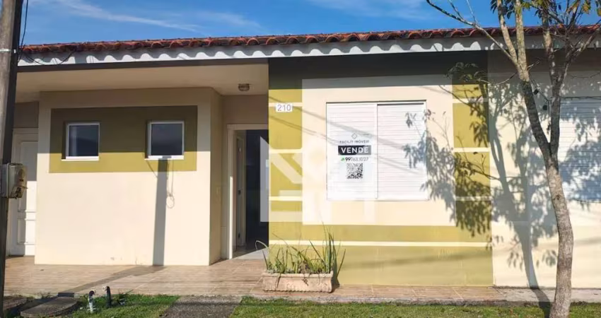 Casa semimobiliada à venda em condomínio no bairro oriçó, gravataí
