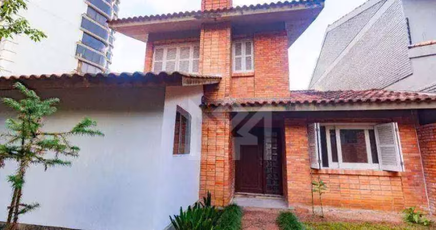 Casa de 242m² para alugar no bairro bela vista em porto alegre