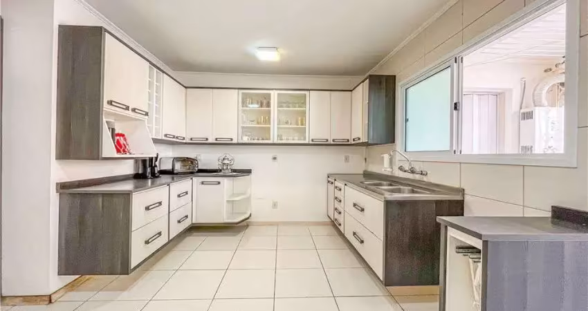 Apartamento com 3 quartos à venda na Rua Olinda, São Geraldo, Porto Alegre