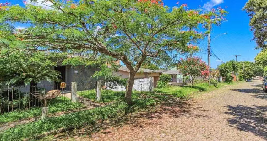 Casa em condomínio fechado com 4 quartos à venda na Rua Antônio Josephino Perrone, Espírito Santo, Porto Alegre