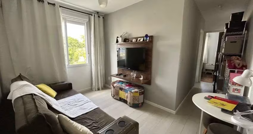 Apartamento com 2 quartos à venda na Rua Gorki, Cavalhada, Porto Alegre
