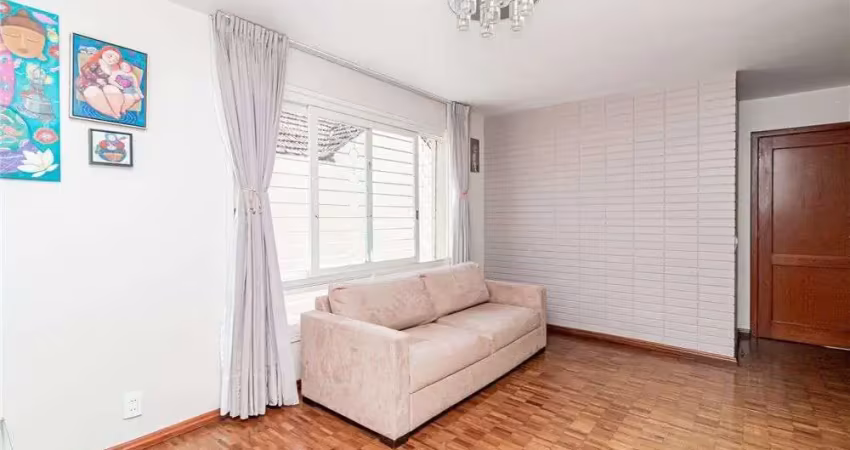 Apartamento com 3 quartos à venda na Rua Castro Alves, Rio Branco, Porto Alegre