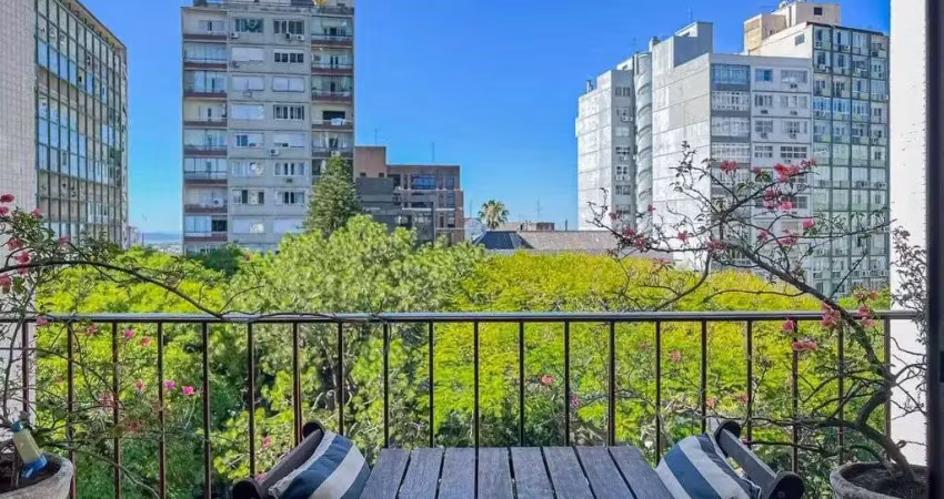 Apartamento com 4 quartos à venda na Avenida Independência, Independência, Porto Alegre
