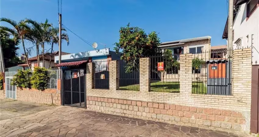 Casa em condomínio fechado com 2 quartos à venda na Rua General Solon, Jardim Itu Sabará, Porto Alegre