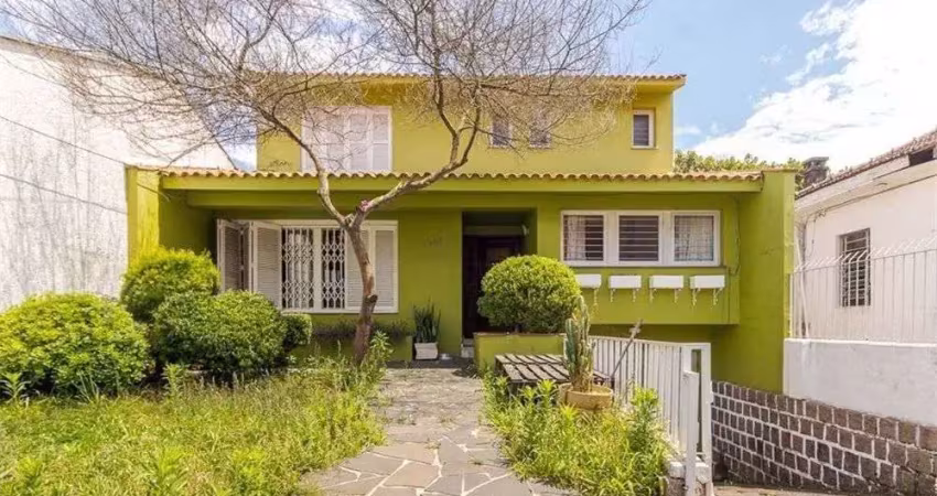 Casa em condomínio fechado com 4 quartos à venda na Rua Pindorama, Teresópolis, Porto Alegre