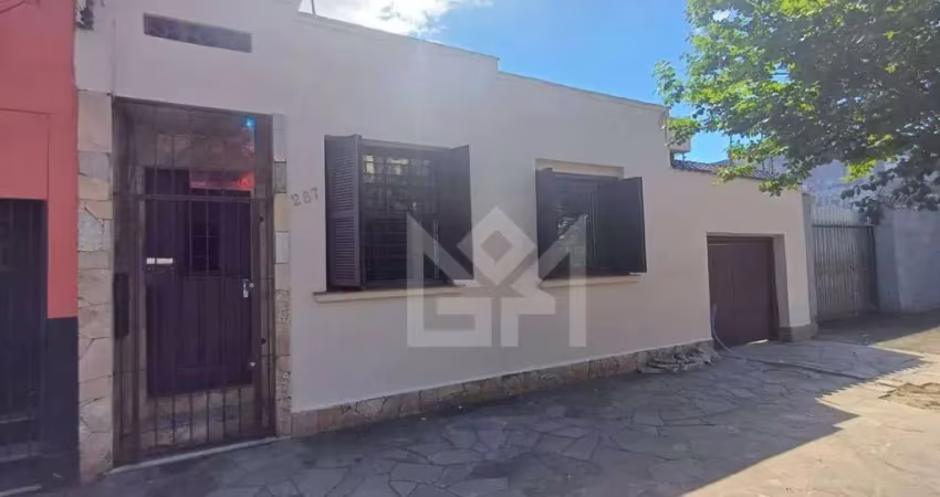 Casa com vaga coberta e churrasqueira no bairro são geraldo em porto alegre