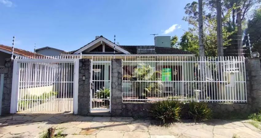 Casa semi mobiliada com 3 vagas e churrasqueira no bairro vila cachoeirinha em cachoeirinha