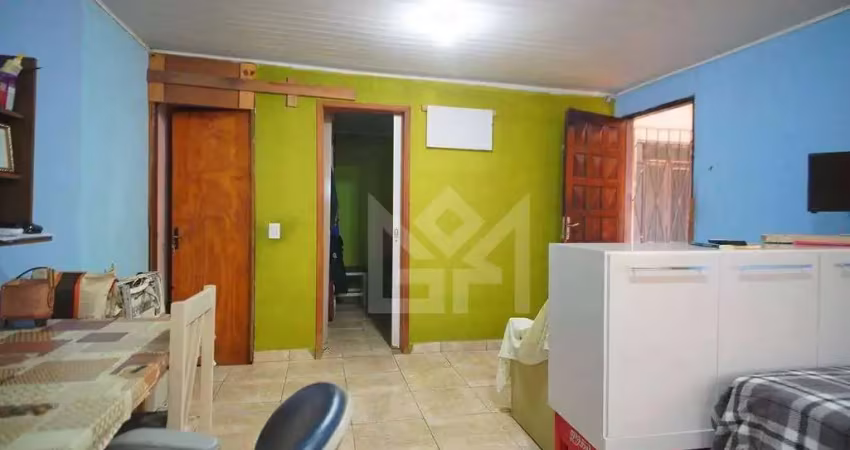 Casa aconchegante com 1 quarto e vaga coberta no bairro rubem berta em porto alegre