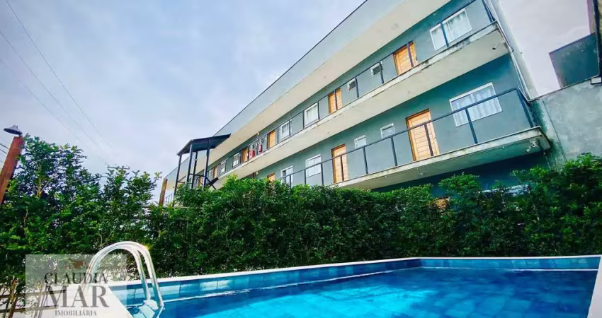 Apto 2 quartos, bem decorado em cond. com piscina-ubatuba
